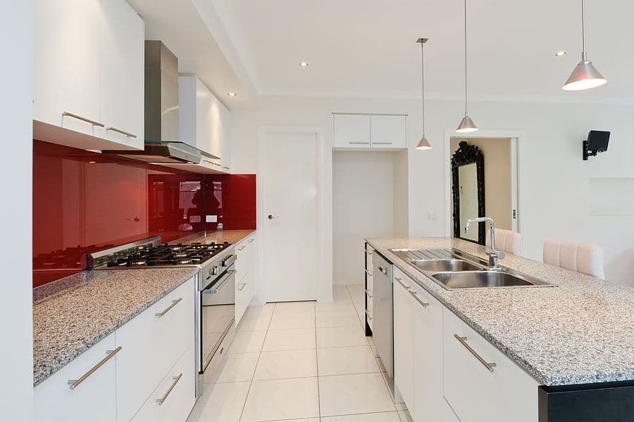 19 Hennessy Street, CRAIGIEBURN VIC 3064, Craigieburn - Thumbnail 2