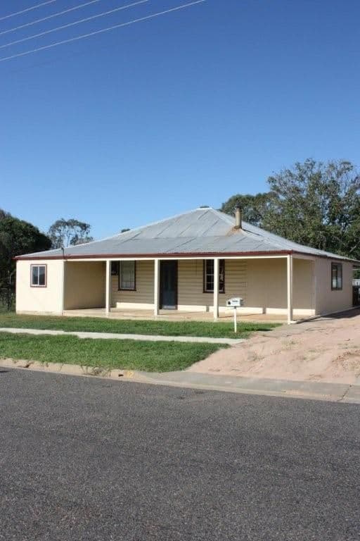 32 King Street, COROWA NSW 2646, Corowa - Image 1