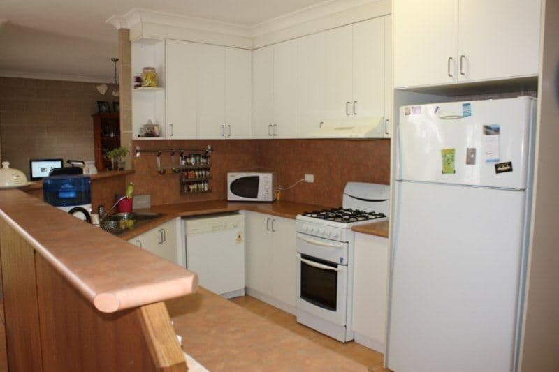 103 Federation Avenue, COROWA NSW 2646, Corowa - Thumbnail 2