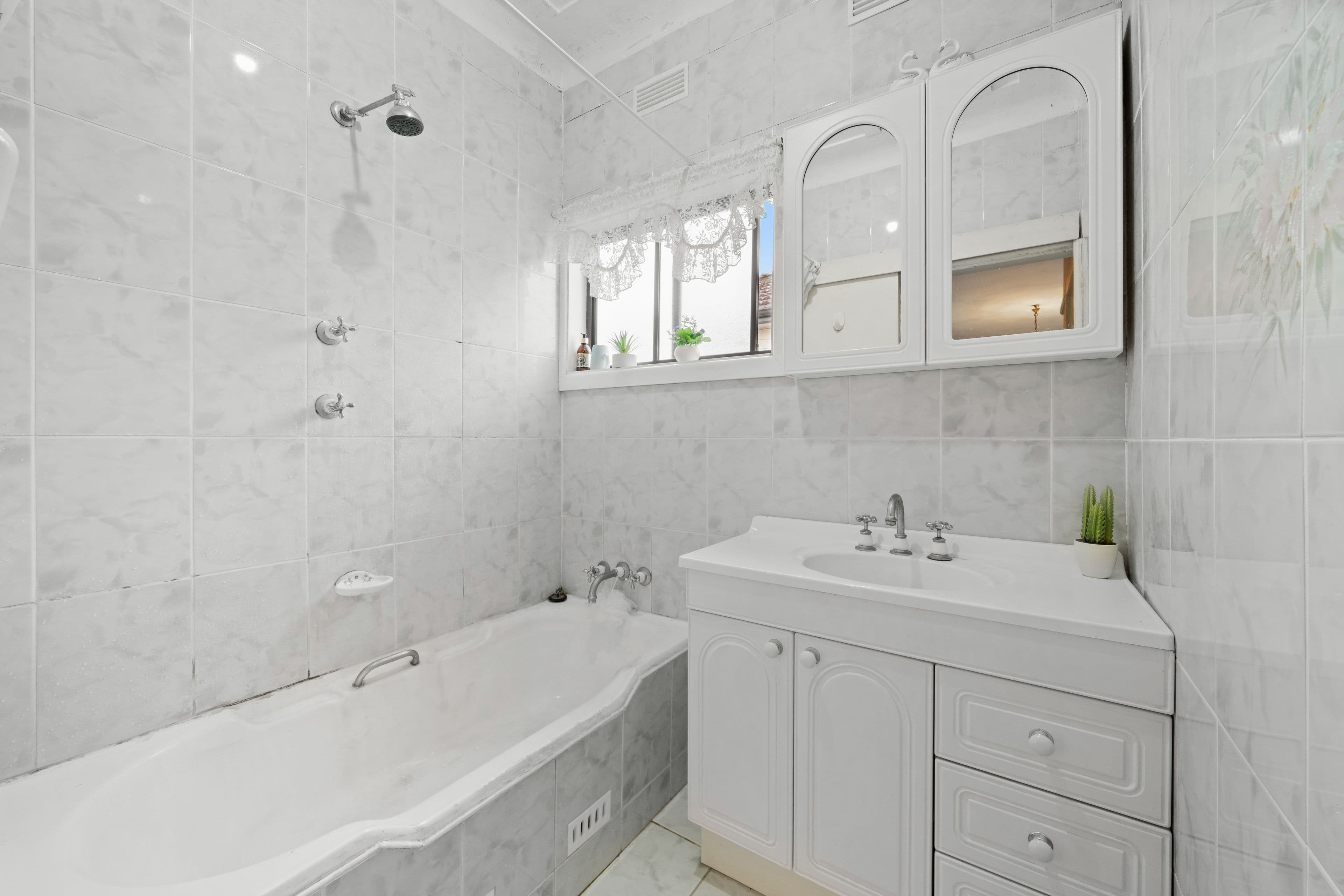 8 Joyce Street, Punchbowl NSW 2196, Punchbowl - Thumbnail 5