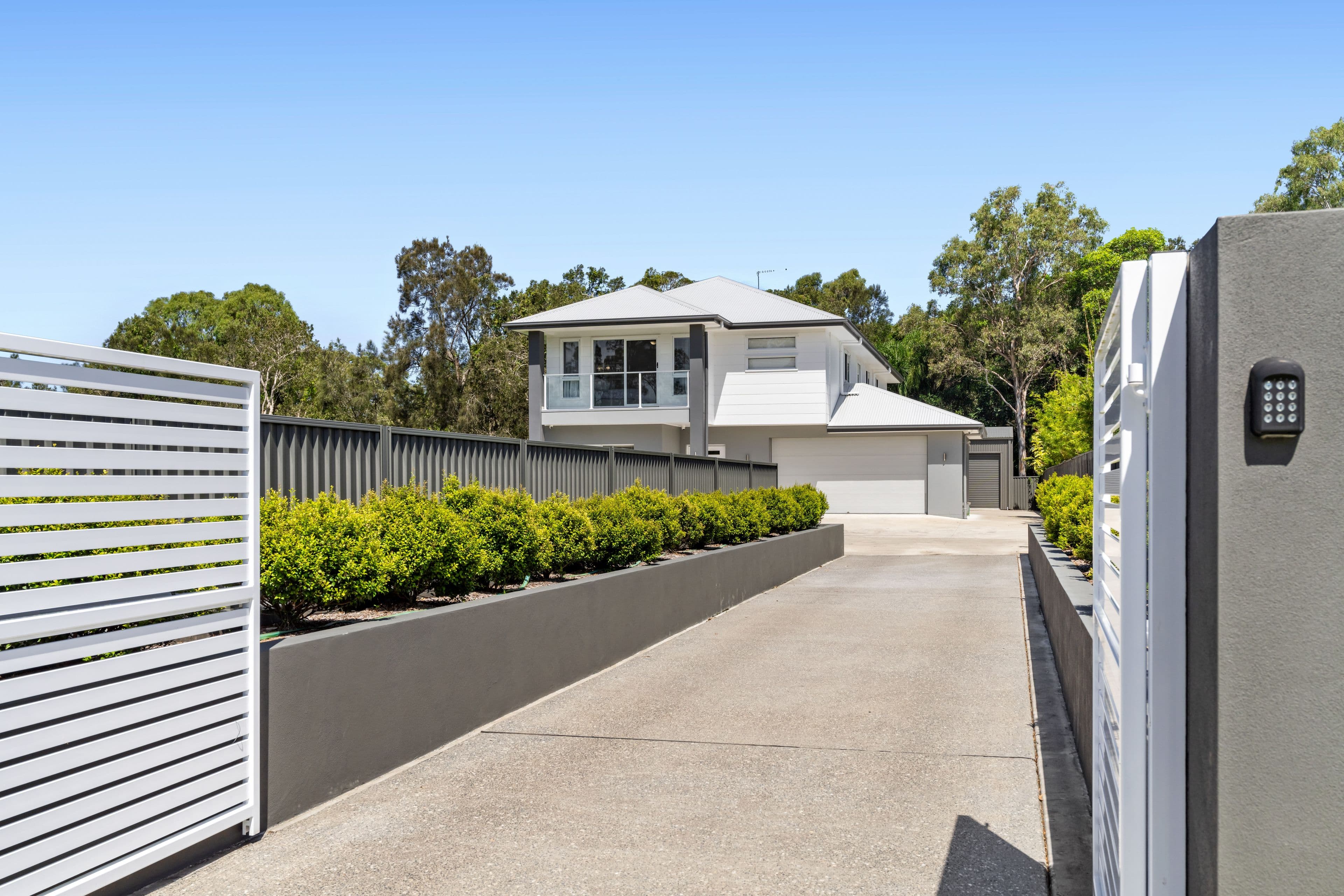6 Ocean Place, Beachmere QLD 4510, Beachmere - Image 1