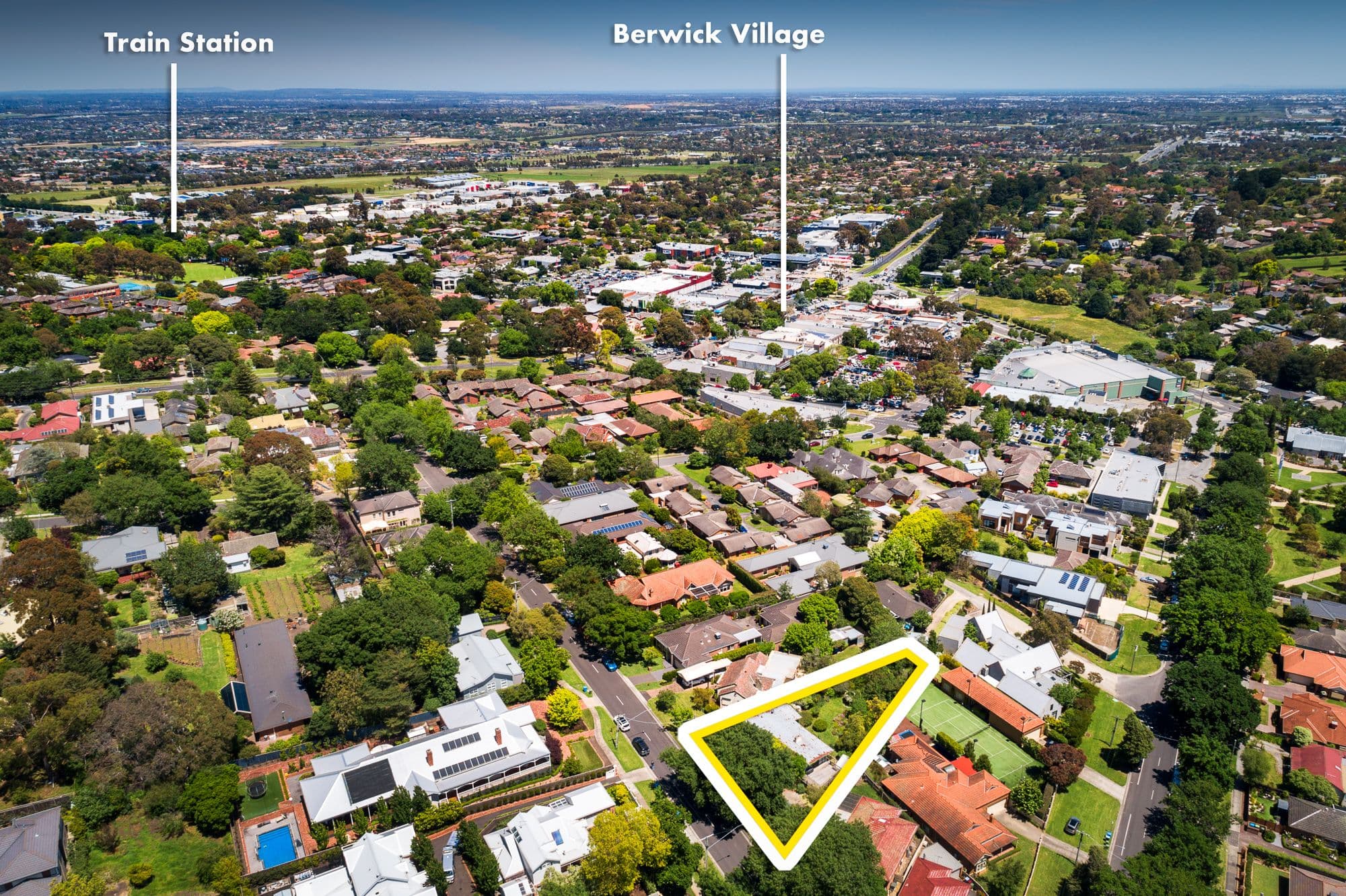 15 Rutland Road, Berwick VIC 3806, Berwick - Thumbnail 2