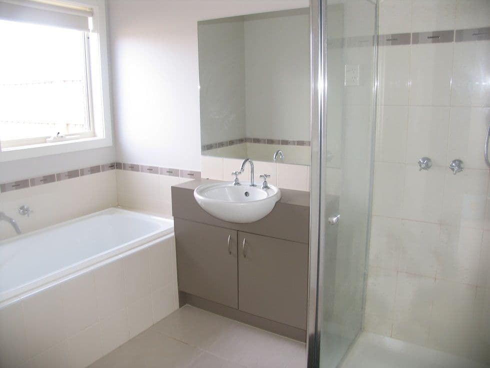 2D Oldershaw Road, MELTON VIC 3337, Melton - Thumbnail 3