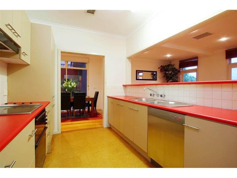 7 Loyola Court, WATSONIA VIC 3087, Watsonia - Thumbnail 4