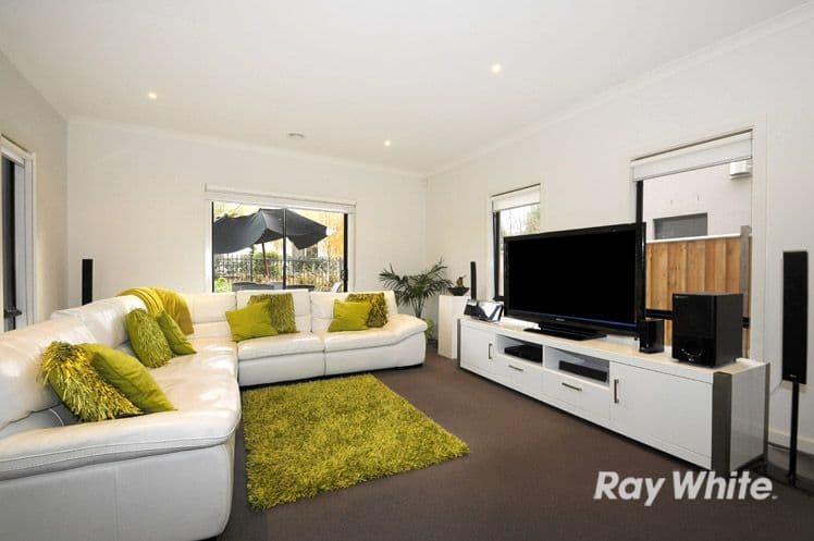 10 Lexington Square, SANDHURST VIC 3977, Sandhurst - Image 1