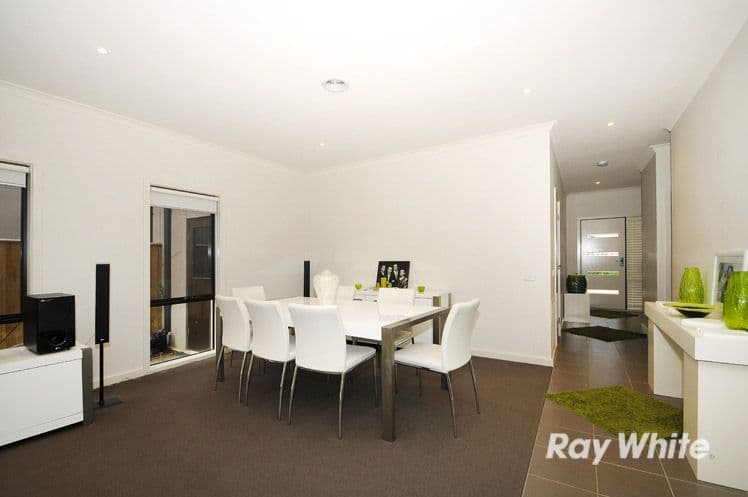 10 Lexington Square, SANDHURST VIC 3977, Sandhurst - Thumbnail 5
