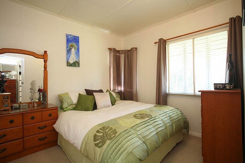 12 Lenton Avenue, Fairfield West, NSW, 2165, Fairfield West - Thumbnail 4