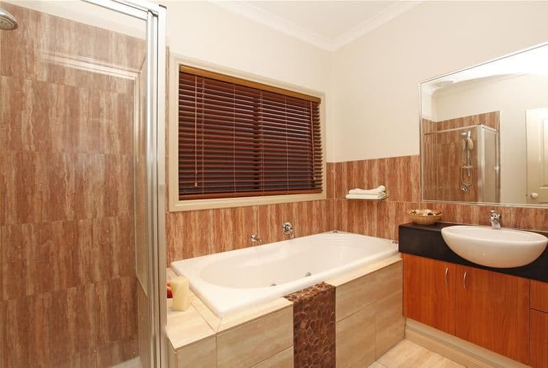 14 Birrali Way, SOUTH MORANG VIC 3752, South Morang - Thumbnail 7