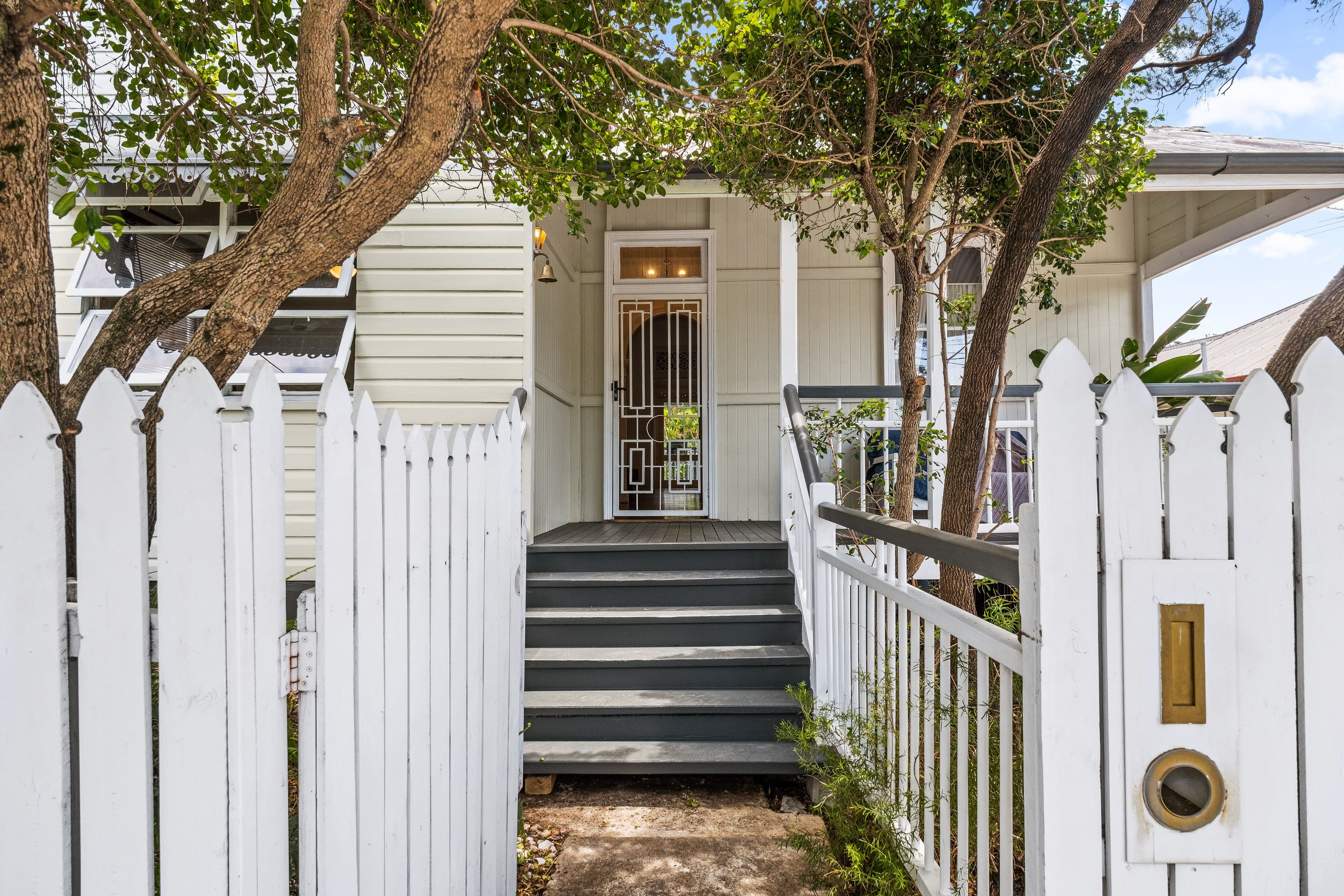 227 Latrobe Terrace, Paddington QLD 4064, Paddington - Thumbnail 2