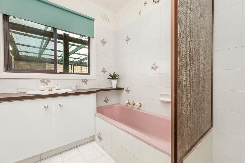 8 Tarella Drive, Mount Waverley VIC 3149, Mount Waverley - Thumbnail 6