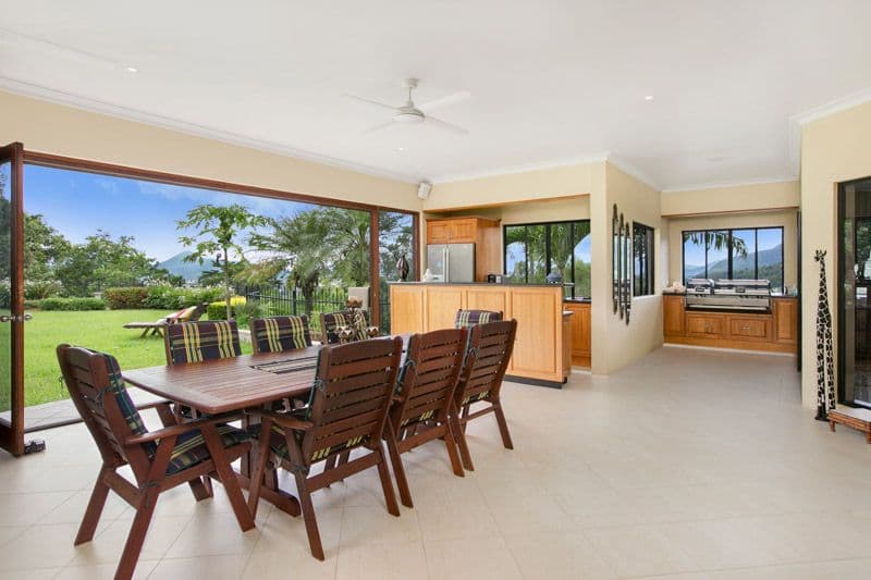 46 East Parkridge Drive, BRINSMEAD QLD 4870, Brinsmead - Thumbnail 8