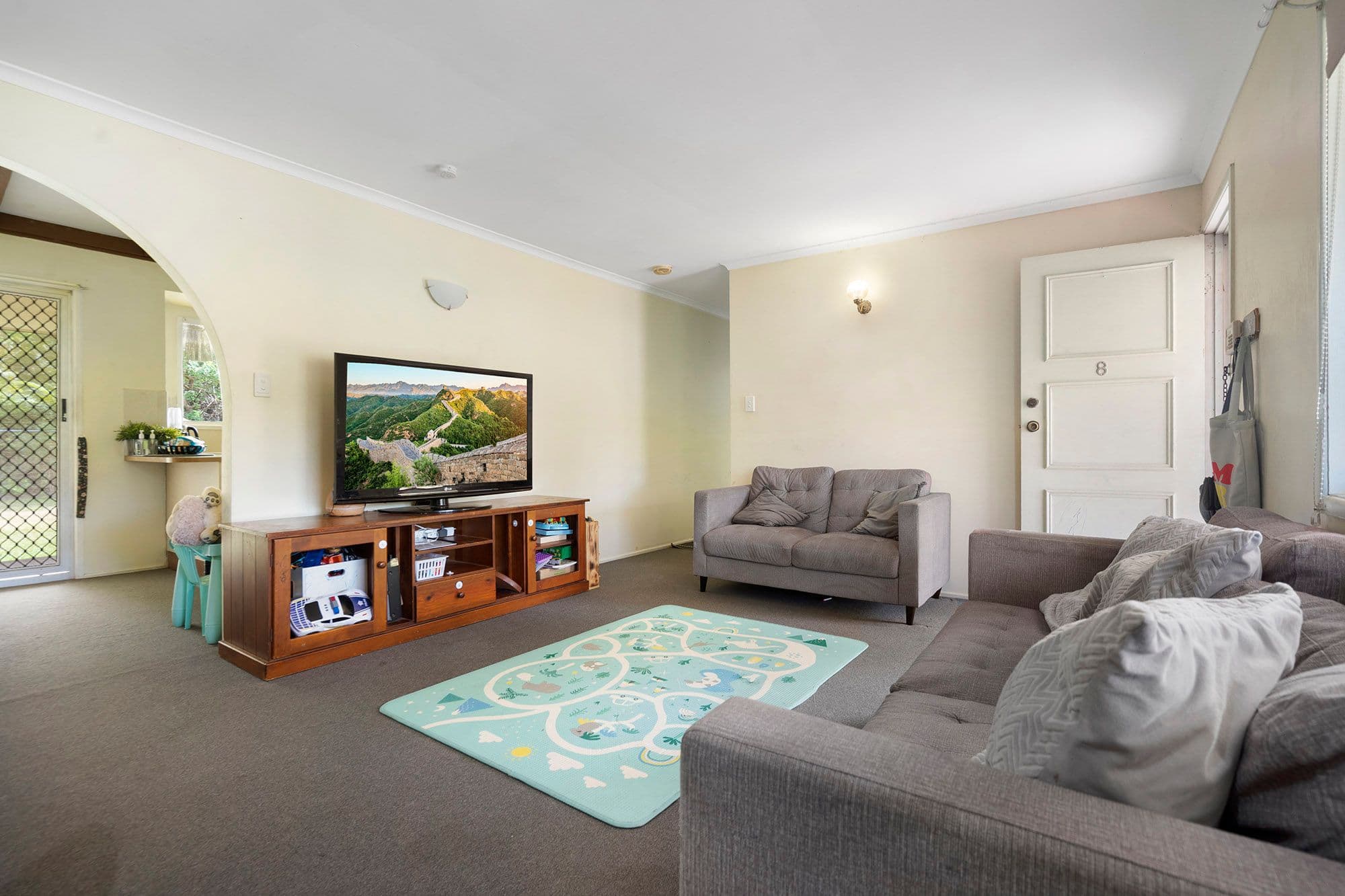 8 Gazania Street, Kingston QLD 4114, Kingston - Thumbnail 3