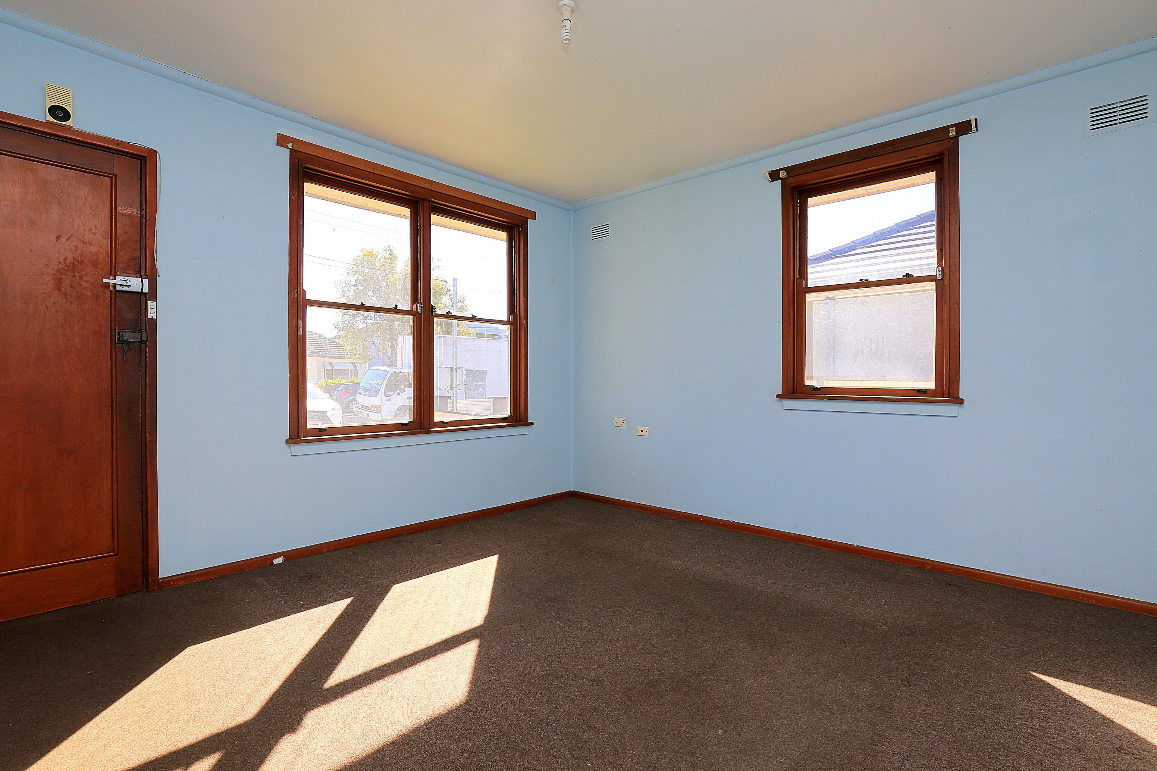 21 Angus Crescent, Yagoona - Thumbnail 3
