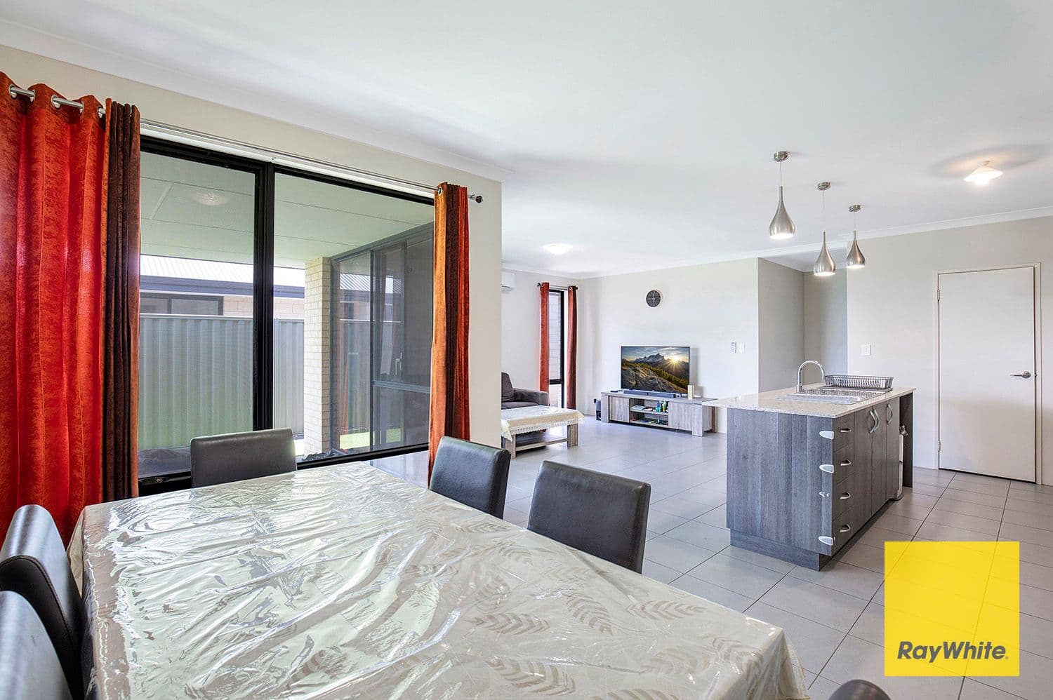 24 Macadamia Loop, Piara Waters WA 6112, Piara Waters - Thumbnail 3