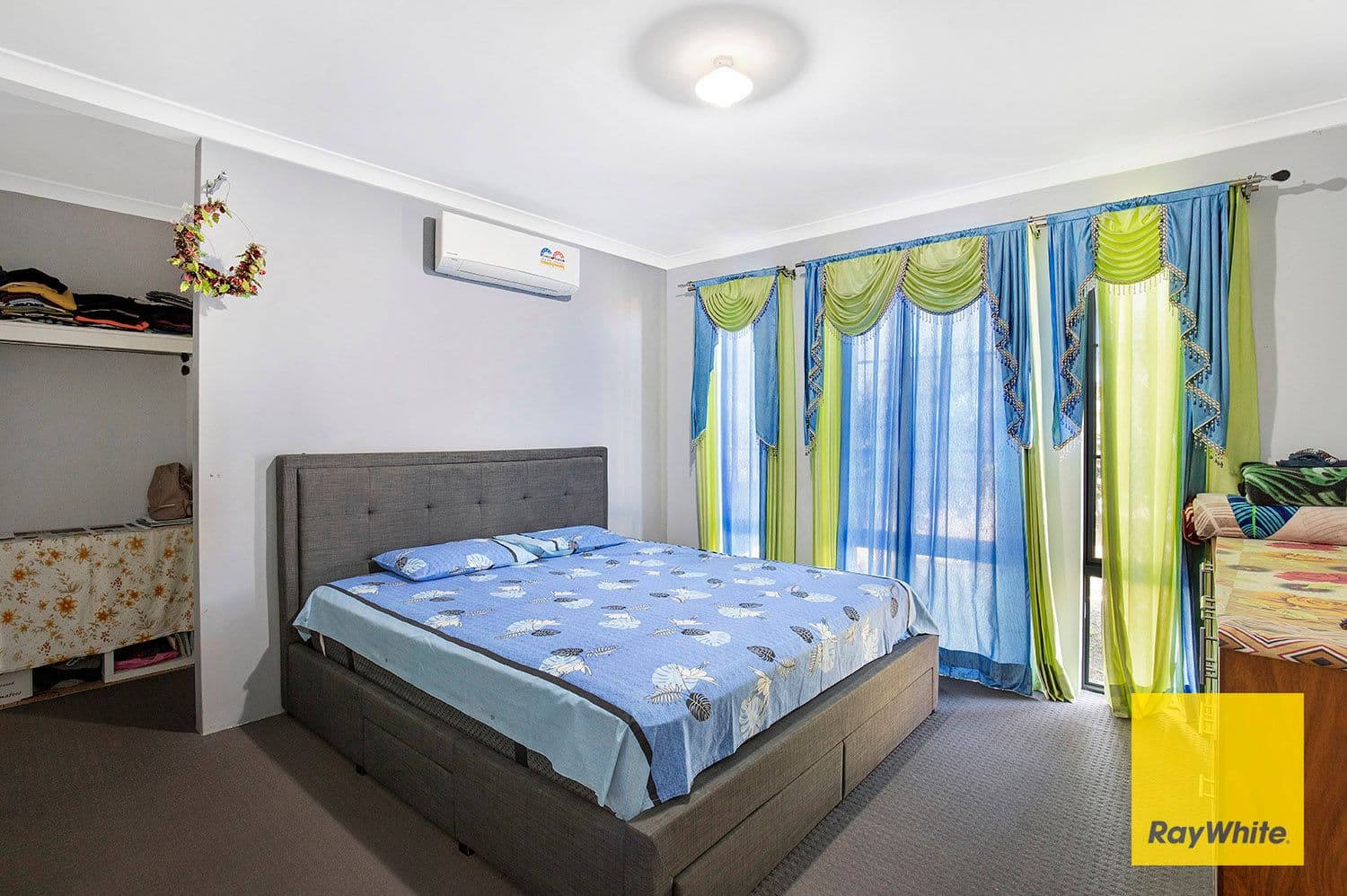 24 Macadamia Loop, Piara Waters WA 6112, Piara Waters - Thumbnail 4