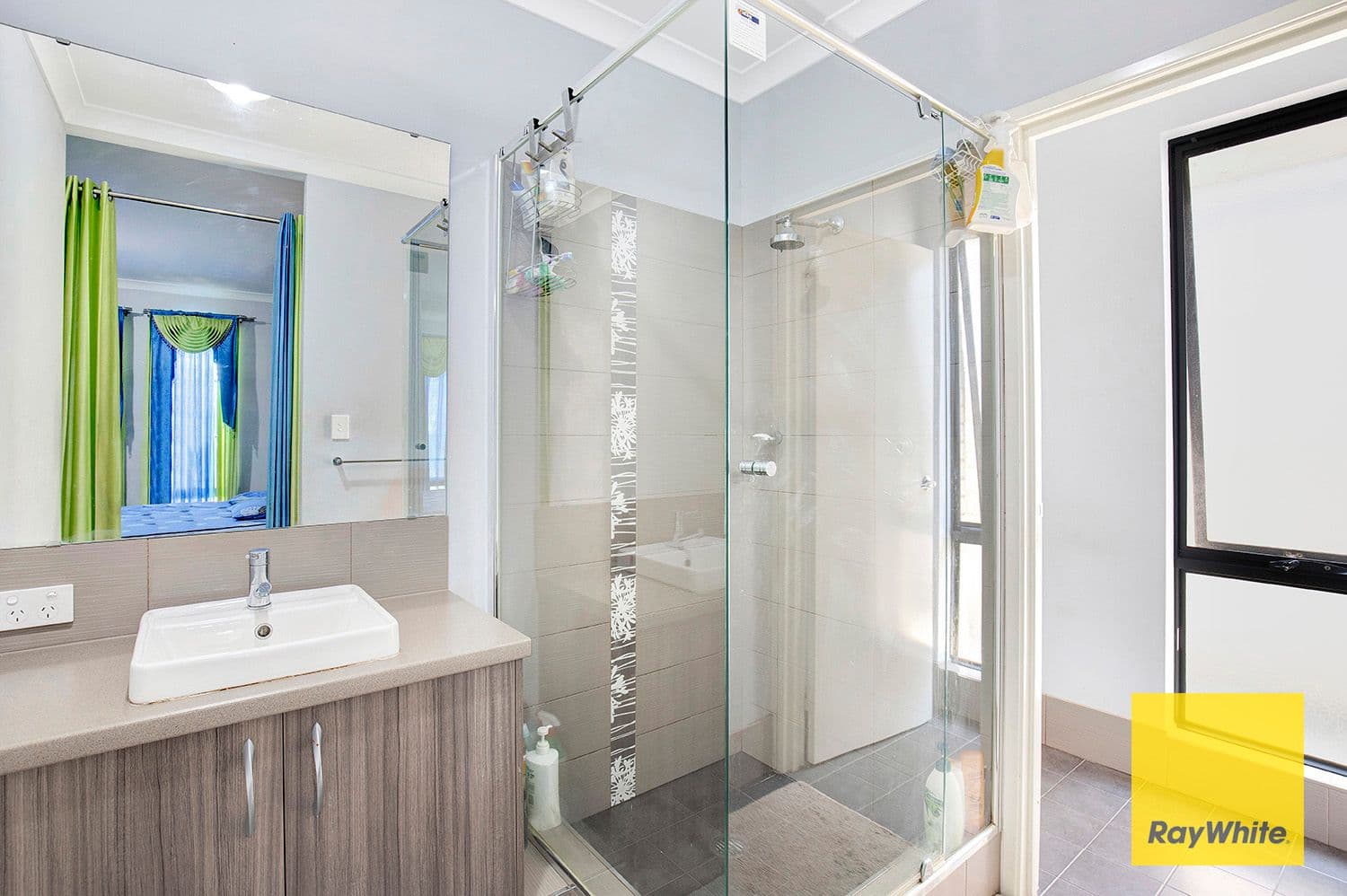 24 Macadamia Loop, Piara Waters WA 6112, Piara Waters - Thumbnail 5