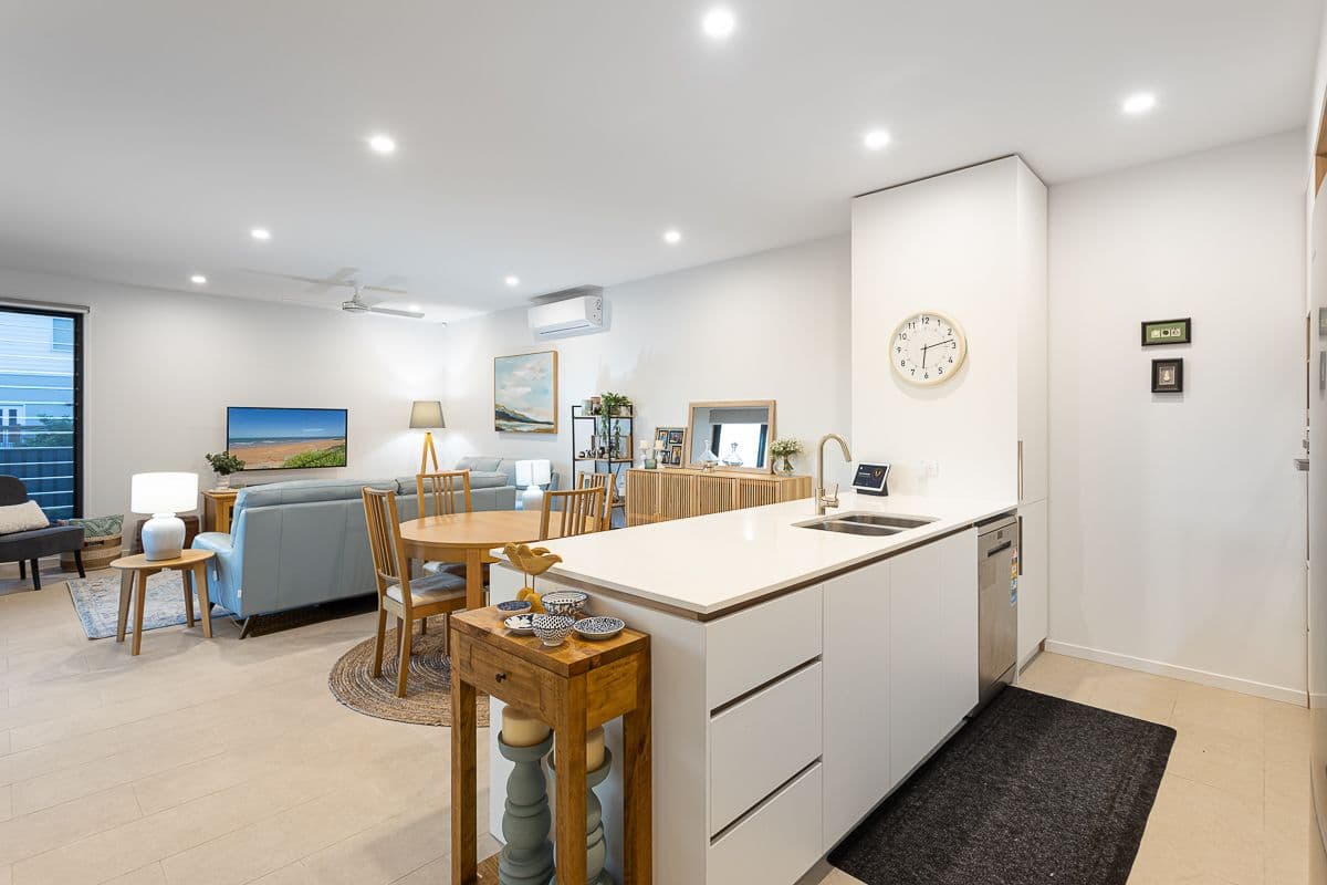 194 Lakeview Promenade, Newport QLD 4020, Newport - Thumbnail 6