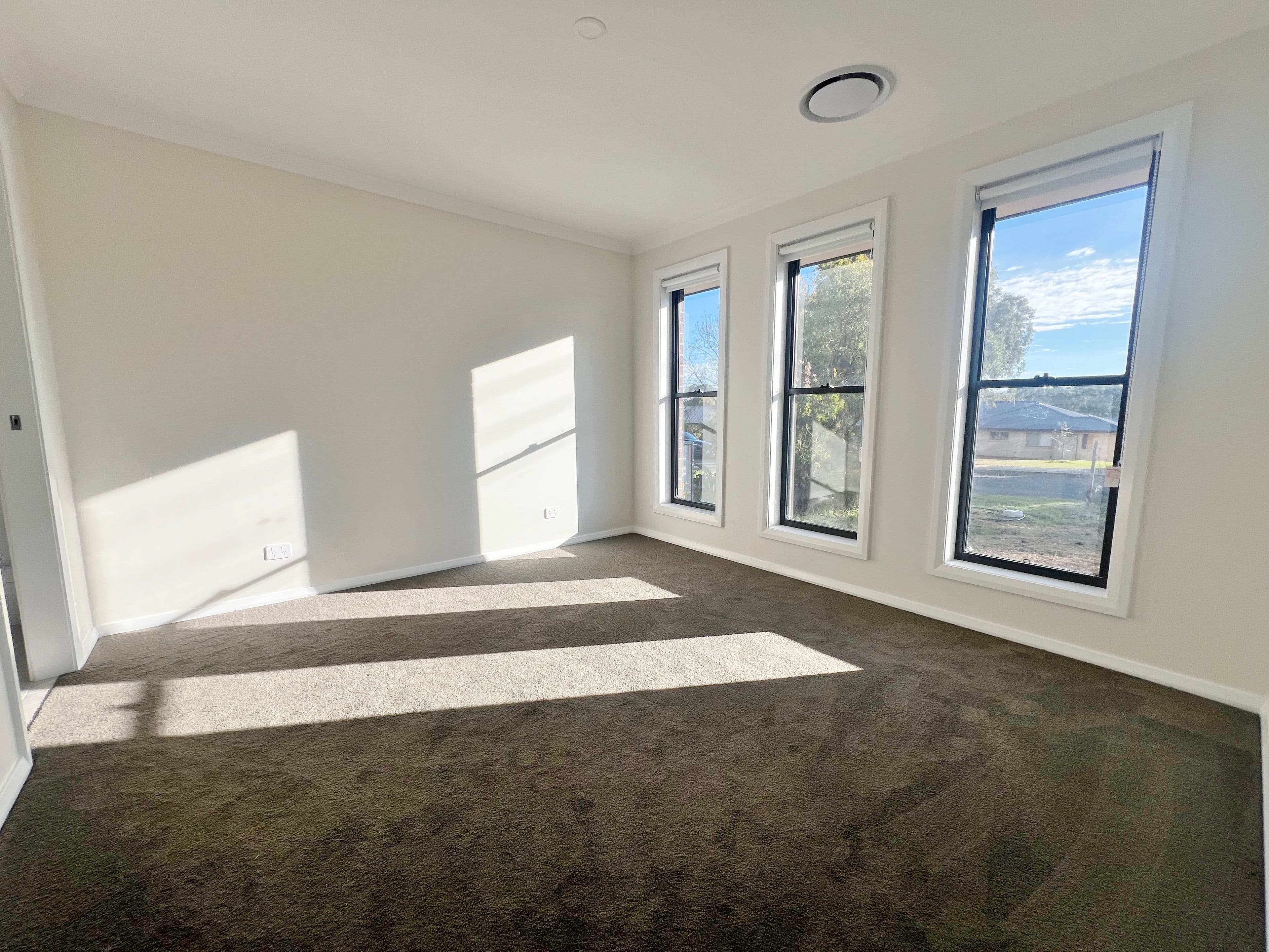 44 Miro Street, Young NSW 2594, Young - Thumbnail 6