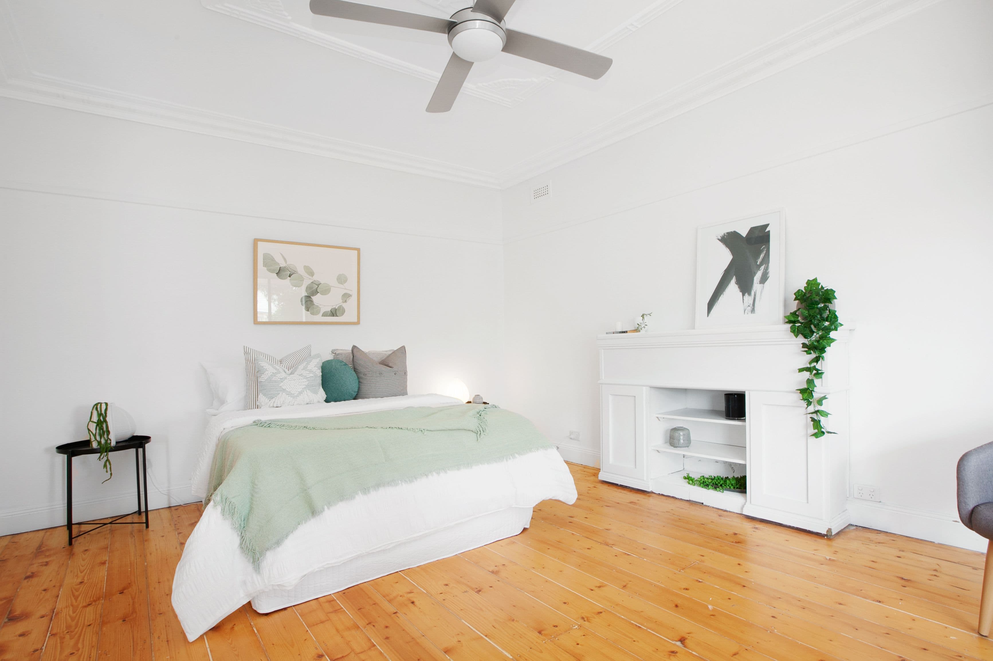 27 Liston Avenue, Reservoir VIC 3073, Reservoir - Thumbnail 4