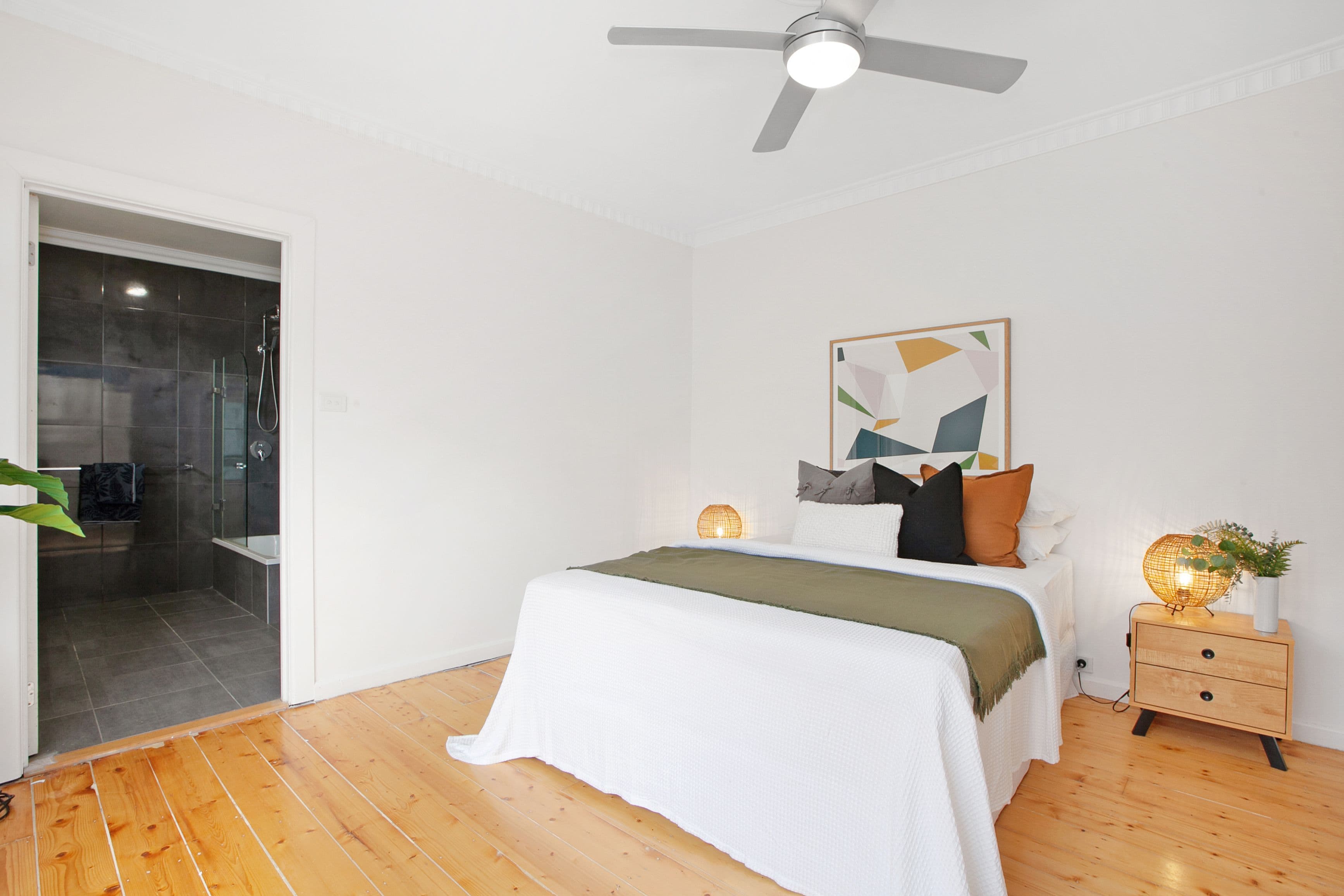 27 Liston Avenue, Reservoir VIC 3073, Reservoir - Thumbnail 6