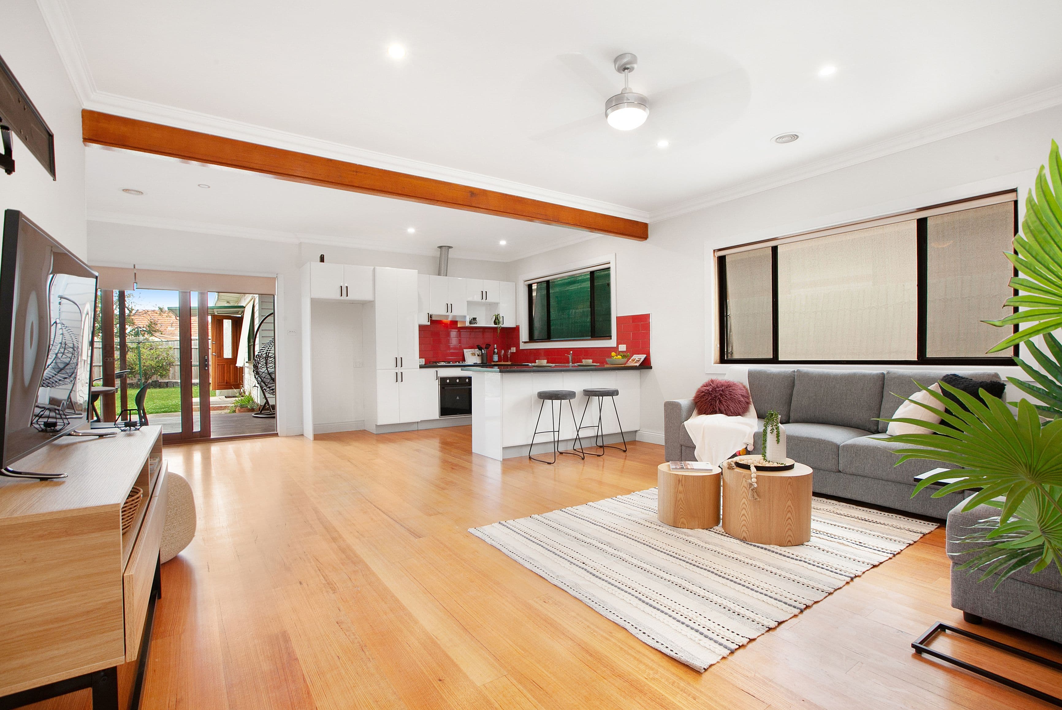 27 Liston Avenue, Reservoir VIC 3073, Reservoir - Thumbnail 8