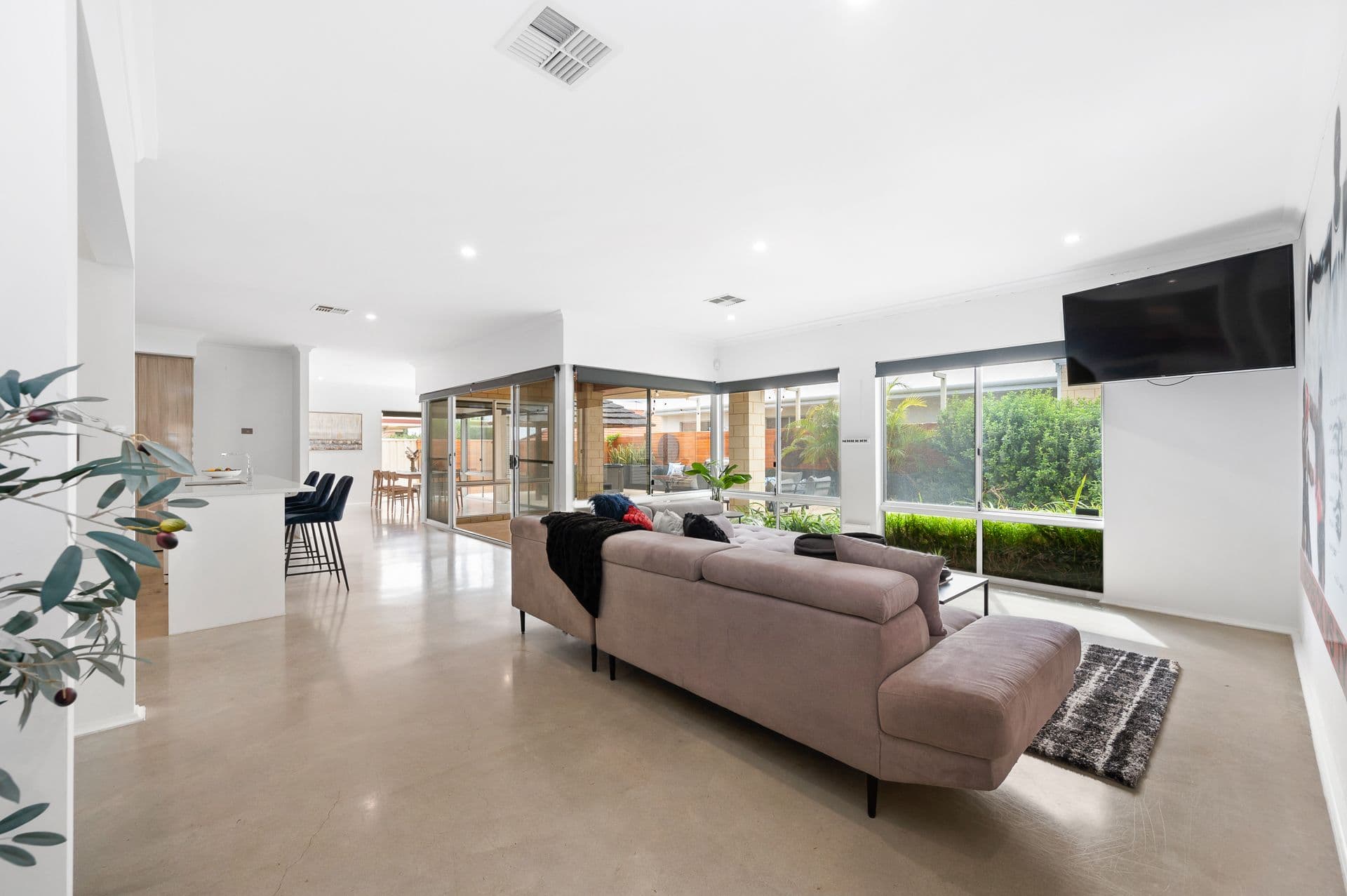 4 Bayview Terrace, Yangebup WA 6164, Yangebup - Thumbnail 7