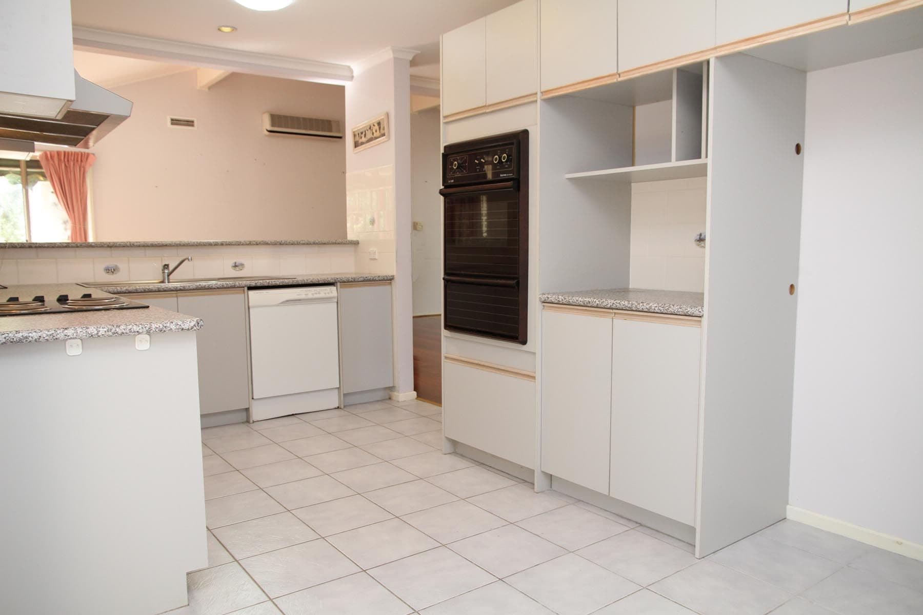 23 Athenium Court, CARRUM DOWNS VIC 3201, Carrum Downs - Thumbnail 3