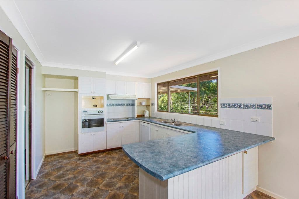 11 Kateena Avenue, Tascott NSW 2250, Tascott - Thumbnail 4