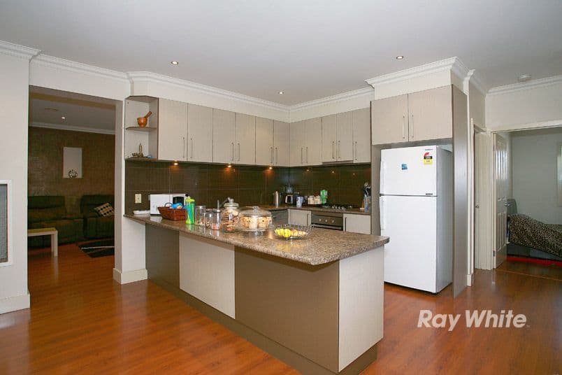 18 Marna Court, NOBLE PARK VIC 3174, Noble Park - Thumbnail 2