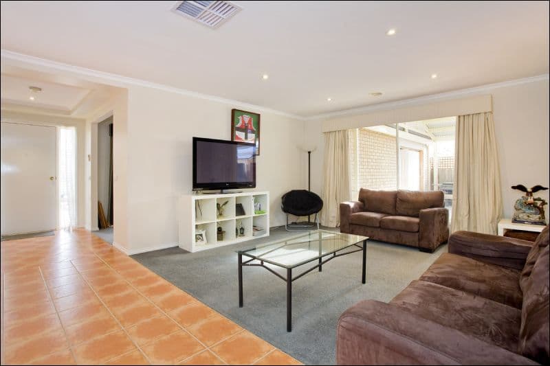 7 Greenleaf Drive, LARA VIC 3212, Lara - Thumbnail 2