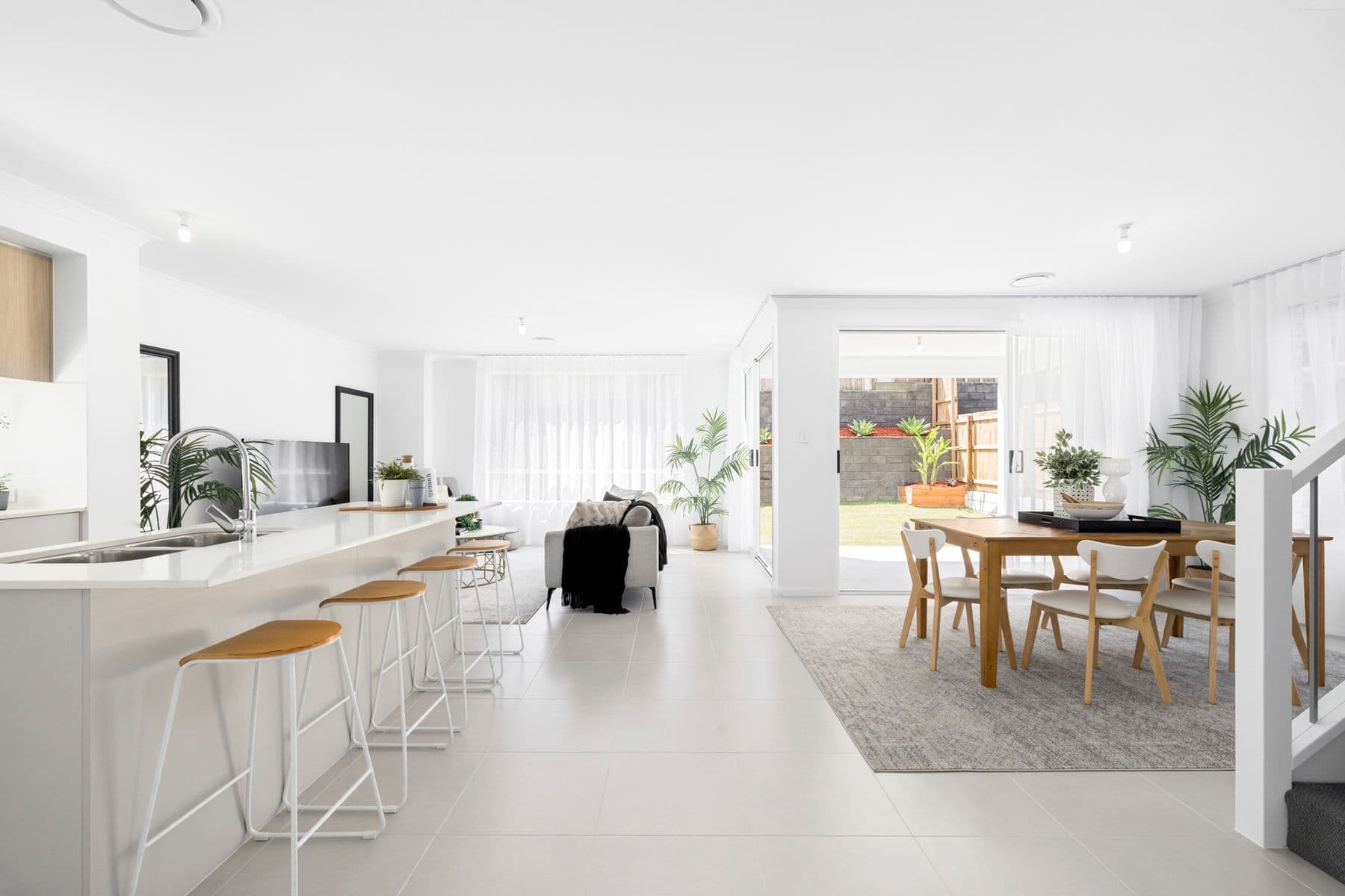 12 Oxford Street, Waterford QLD 4133, Waterford - Thumbnail 2