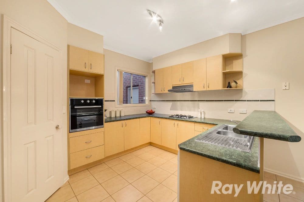 65 The Lakes Boulevard, South Morang VIC 3752, South Morang - Thumbnail 2