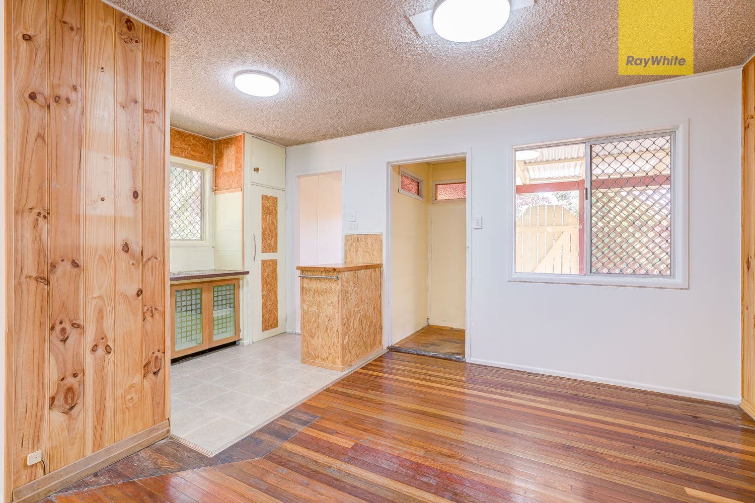 55 Henty Street, Woodridge QLD 4114, Woodridge - Thumbnail 3