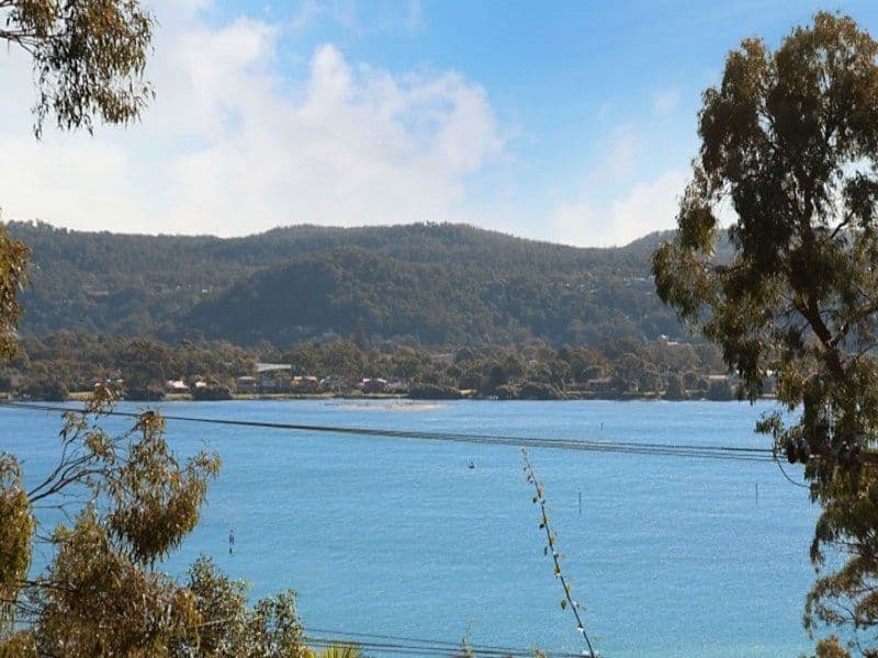 37 Daley Avenue, Daleys Point NSW 2257, Daleys Point - Thumbnail 2
