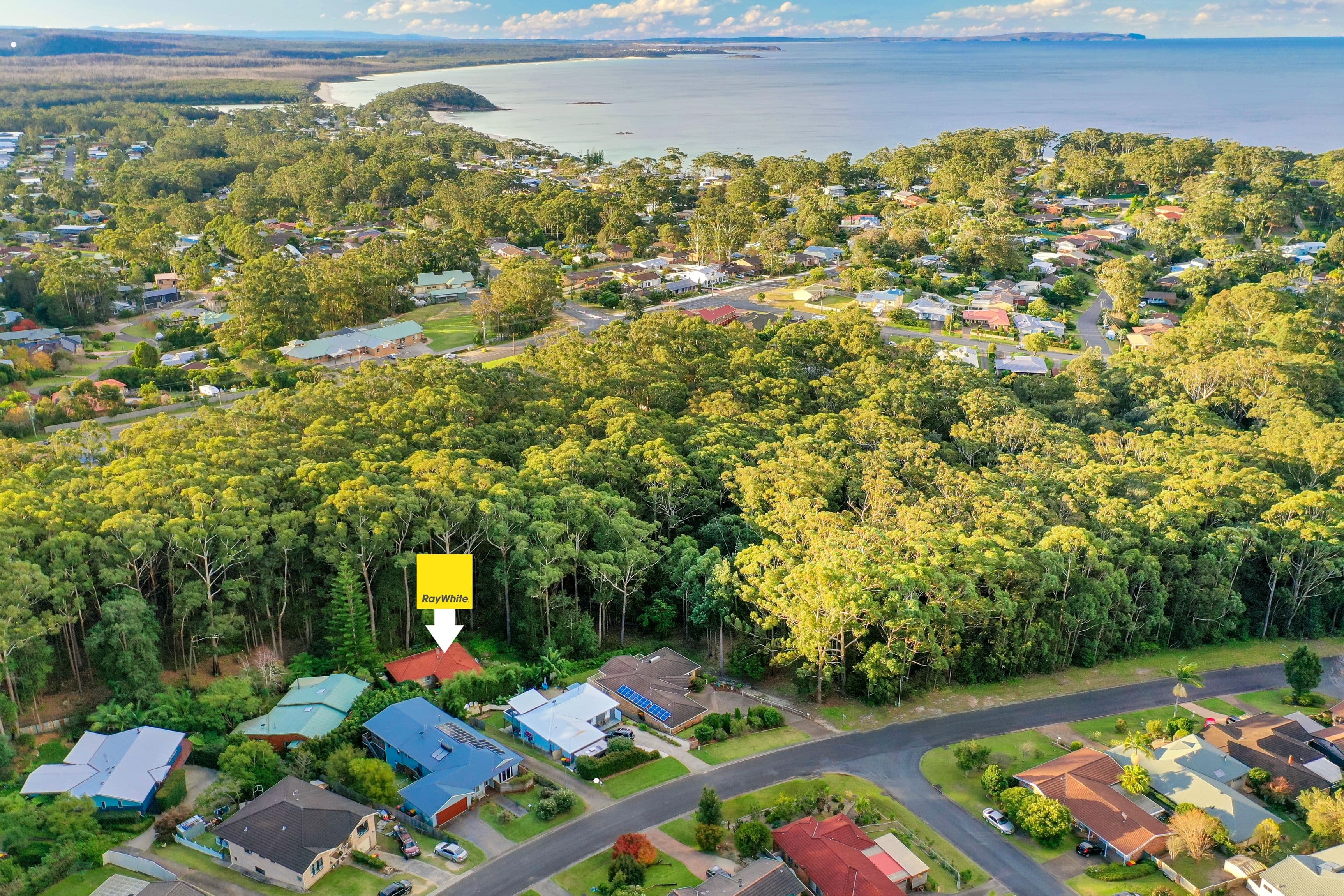 28 Oxley Crescent, Mollymook Beach NSW 2539, Mollymook Beach - Thumbnail 2
