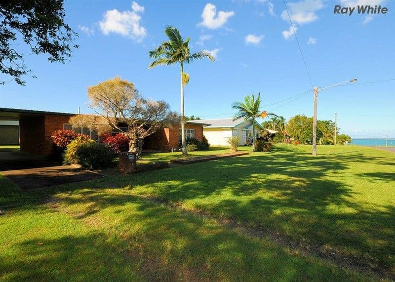 92 Corfield Street, POINT VERNON QLD 4655, Point Vernon - Thumbnail 3