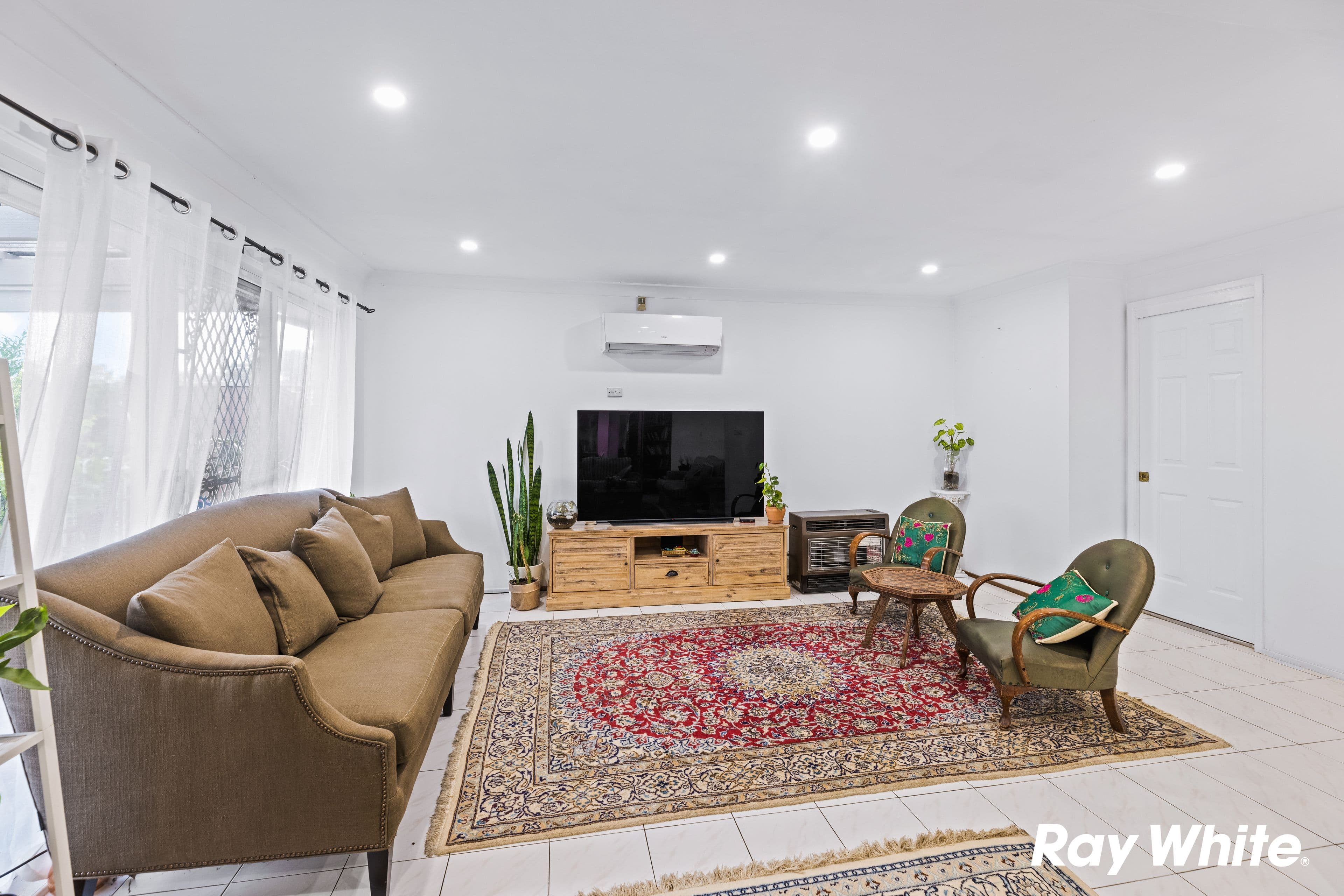 16 Yew Place, Quakers Hill NSW 2763, Quakers Hill - Thumbnail 7
