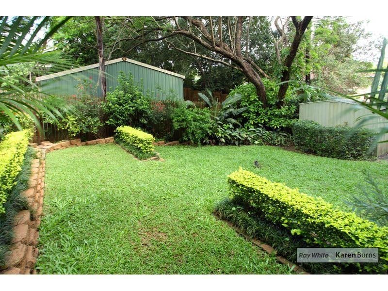 33 Burns Parade, CHAPEL HILL QLD 4069, Chapel Hill - Thumbnail 3
