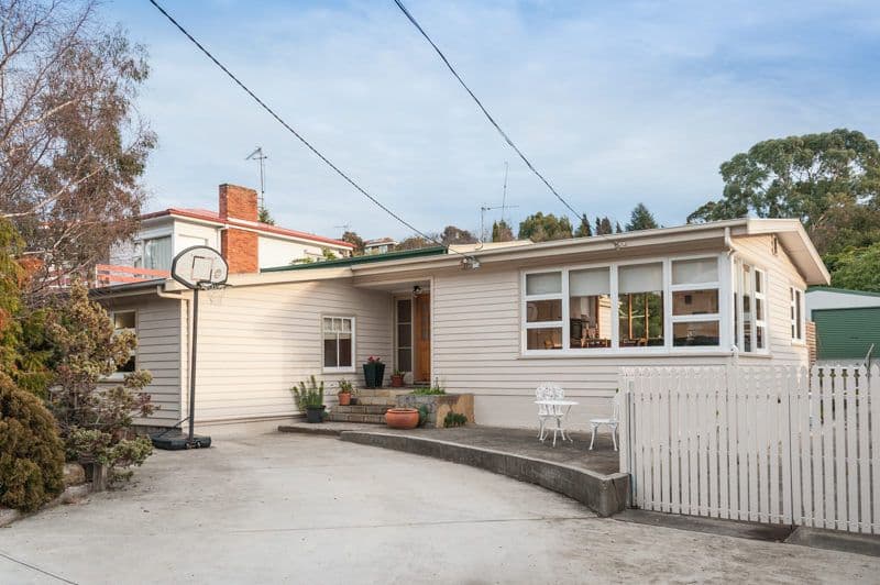 78 Gordons Hill Road, LINDISFARNE TAS 7015, Lindisfarne - Image 1