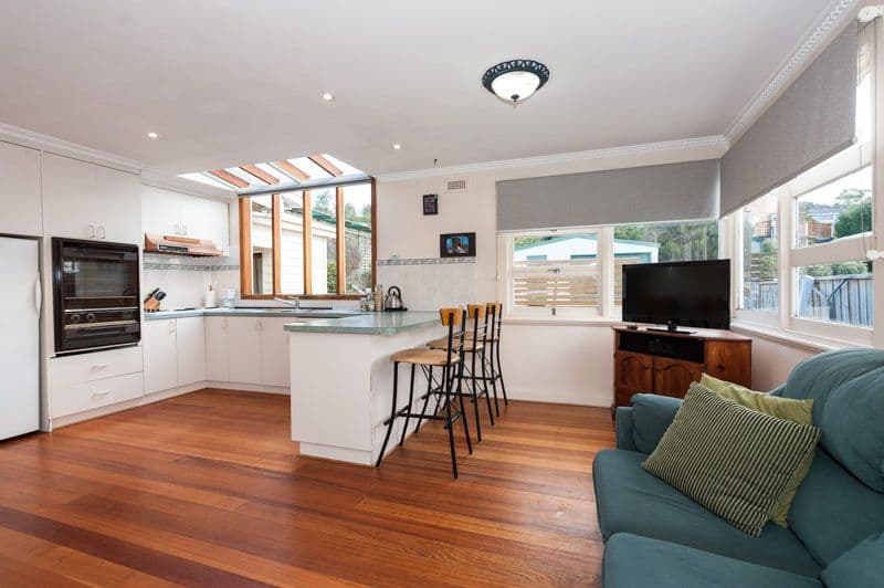 78 Gordons Hill Road, LINDISFARNE TAS 7015, Lindisfarne - Thumbnail 2