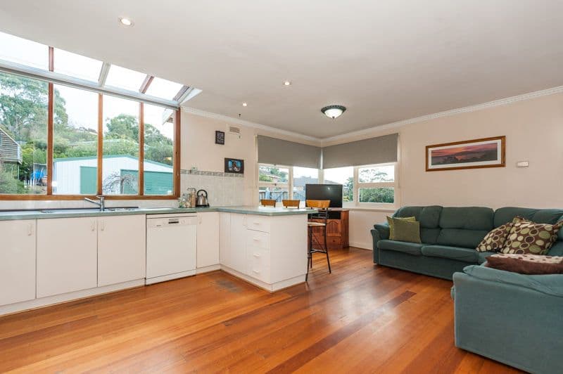 78 Gordons Hill Road, LINDISFARNE TAS 7015, Lindisfarne - Thumbnail 3