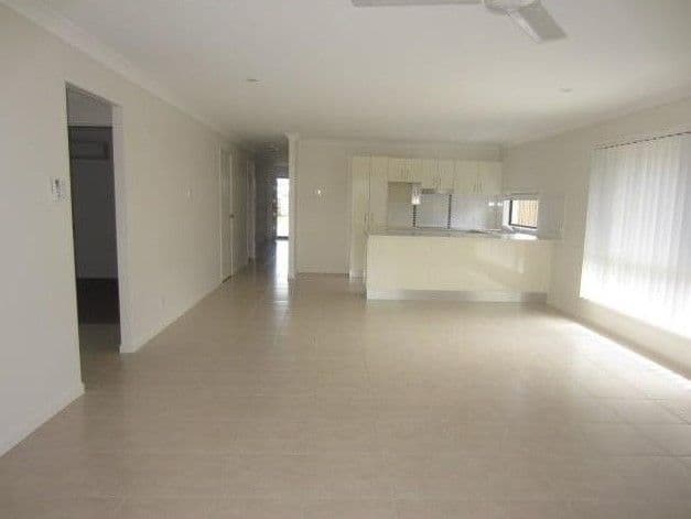 47 Epping Way, Mount Low QLD 4818, Mount Low - Thumbnail 2