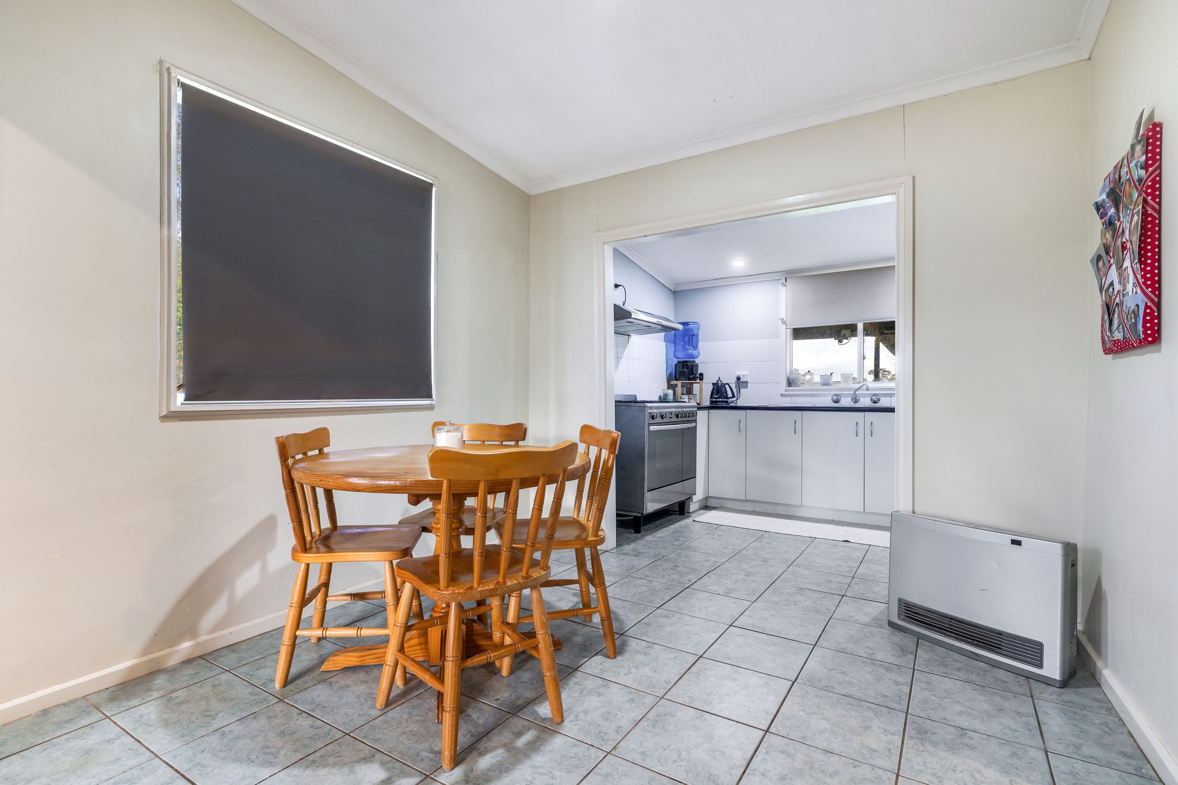 36 Iverach Street, Coolamon NSW 2701, Coolamon - Thumbnail 5