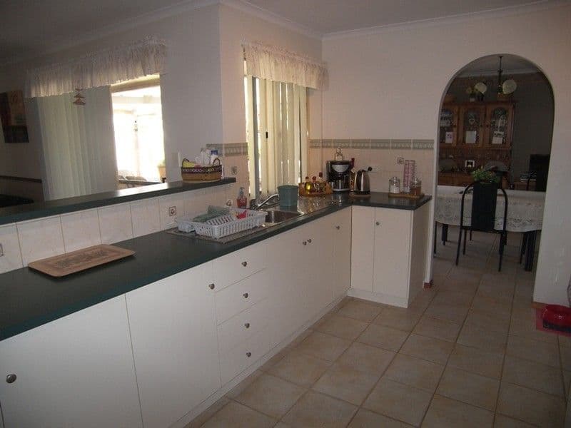 10 Baker Terrace, POORAKA SA 5095, Pooraka - Thumbnail 4