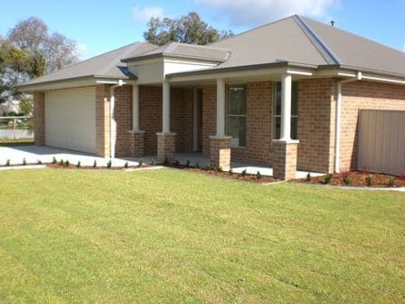 77 Read Street, HOWLONG NSW 2643, Howlong - Image 1