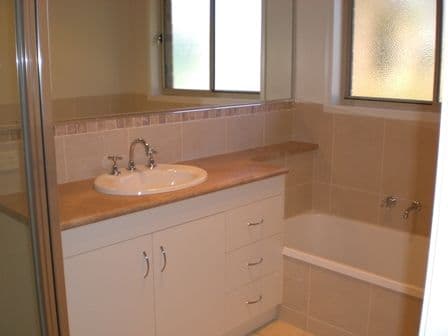 77 Read Street, HOWLONG NSW 2643, Howlong - Thumbnail 7