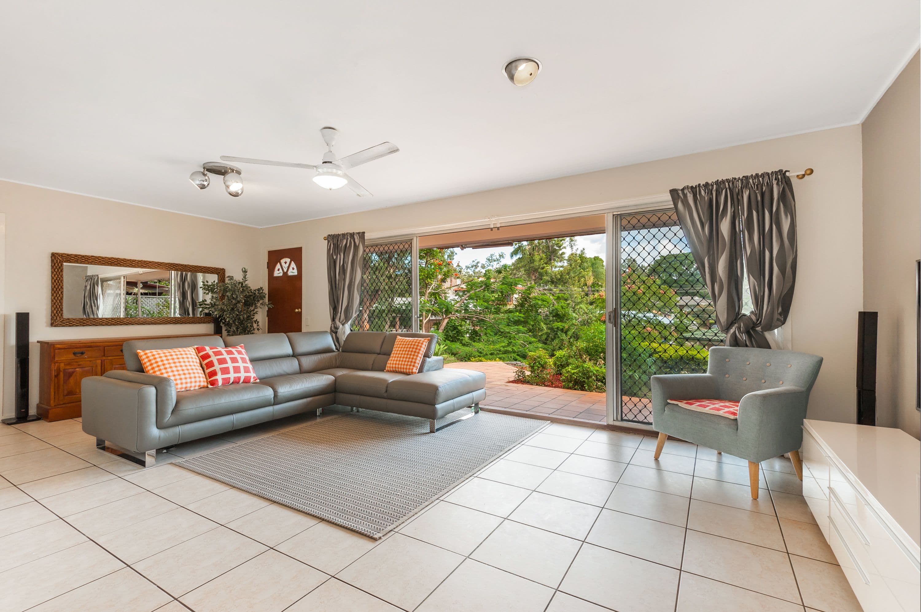 11 Twilight Street, Kenmore QLD 4069, Kenmore - Thumbnail 3