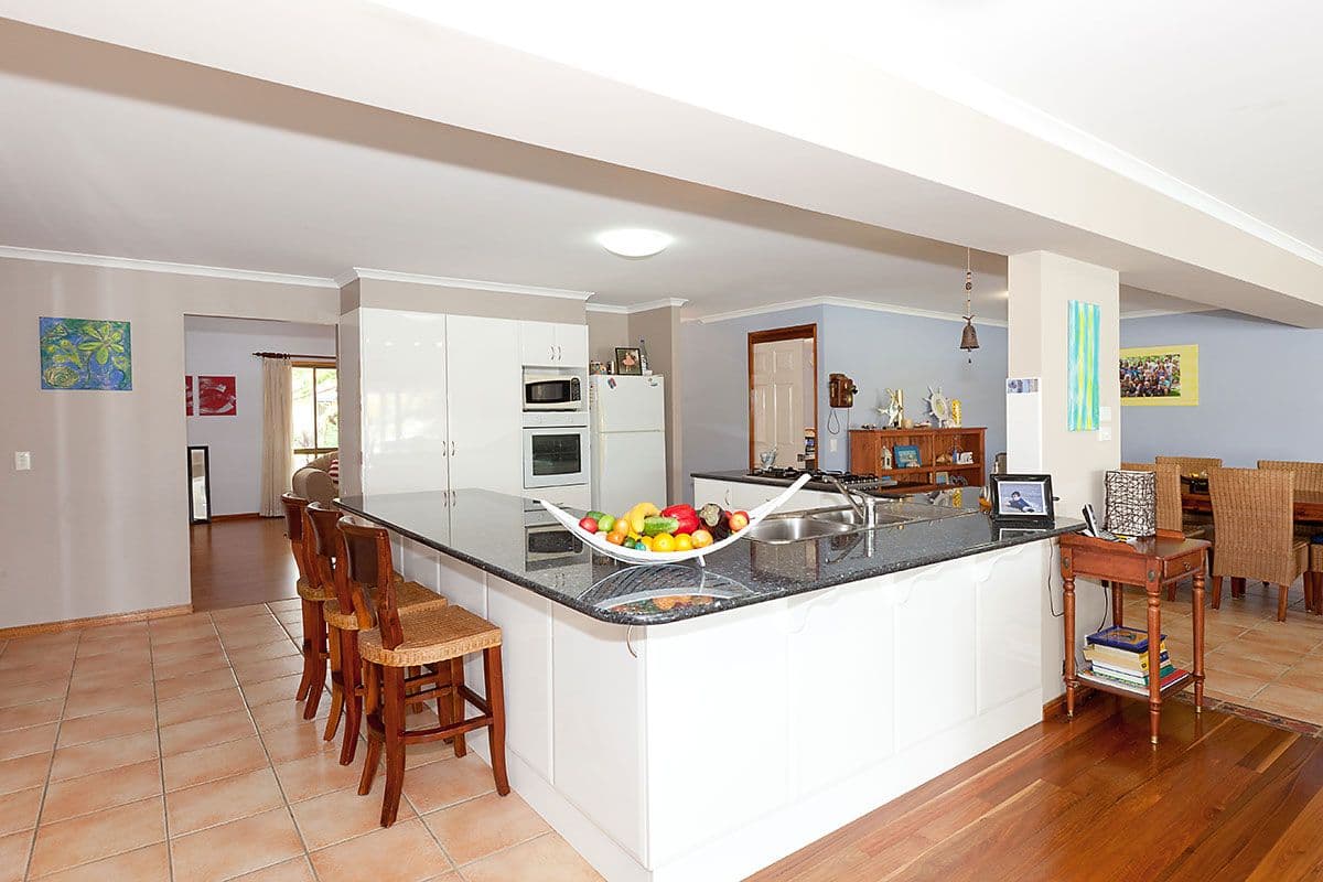 19 Binnacle Court, YAMBA NSW 2464, Yamba - Thumbnail 3