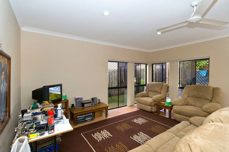 28 Tussock Crescent, ELANORA QLD 4221, Elanora - Thumbnail 6