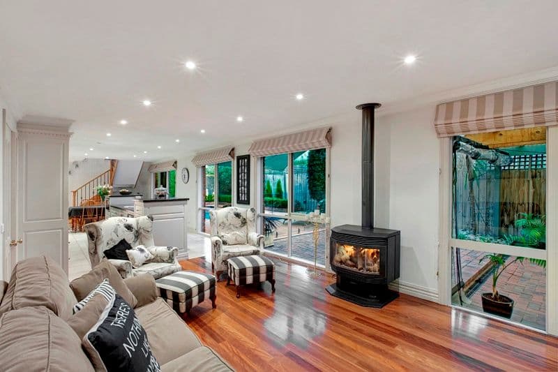 7 Obar Crescent, SOUTH MORANG VIC 3752, South Morang - Thumbnail 6